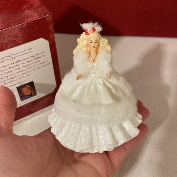 Barbie Hallmark 1997 Keepsake Collector Series Club Series Ornaments - Picture 6 of 12
